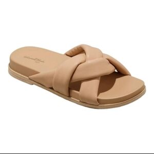 NEW! UNIVERSAL THREAD Padded Cosette Padded Slide On Sandals 7.